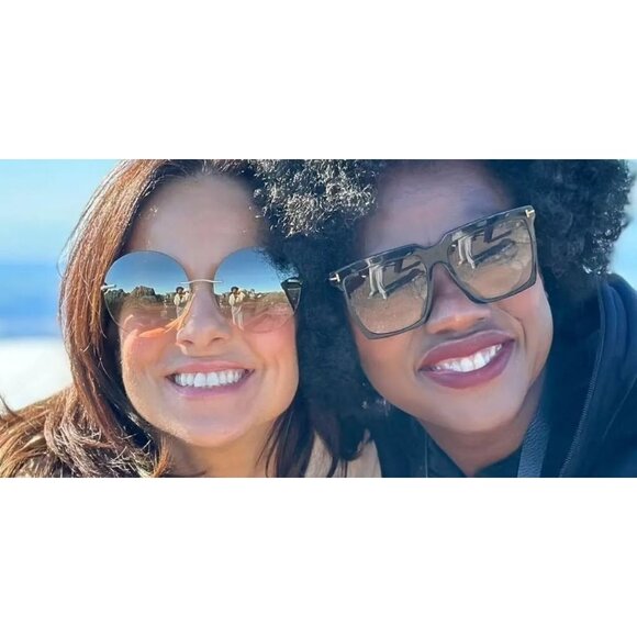 New TOM FORD Sabrina-02 Black Square FT0764/S 01B Sunglasses Women - Picture 4 of 5